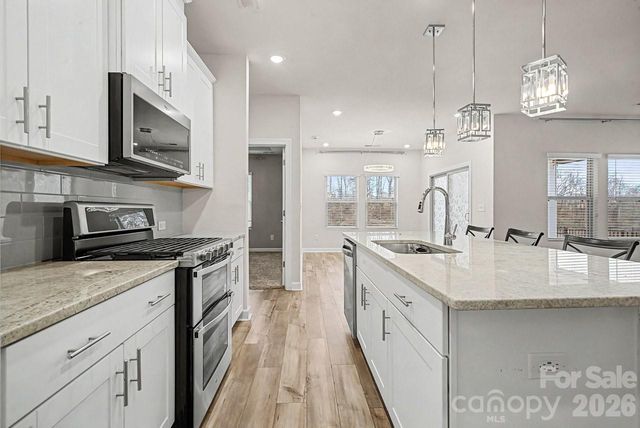 7120 American Elm Road, Charlotte, NC 28215