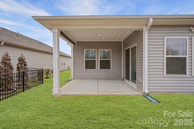 7120 American Elm Road, Charlotte, NC 28215