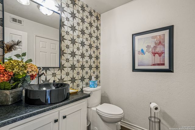 15903 Wolf Creek, San Antonio, TX 78232