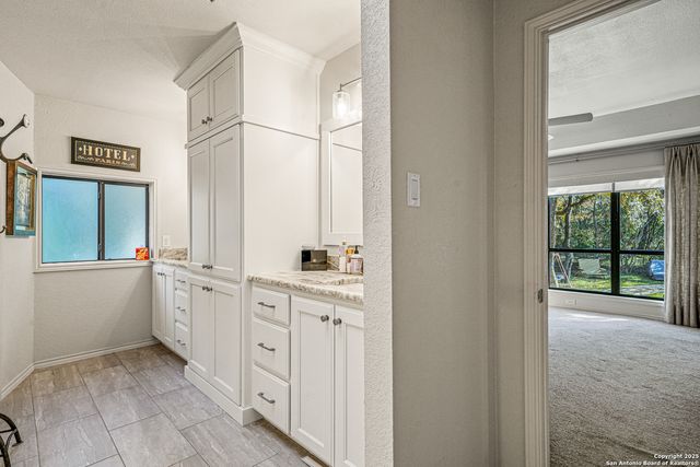 15903 Wolf Creek, San Antonio, TX 78232