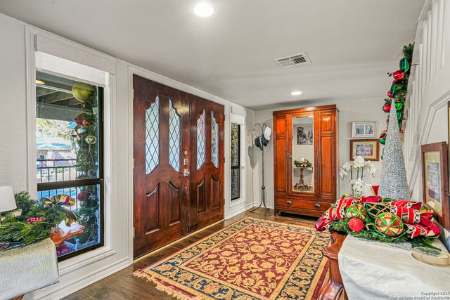 15903 Wolf Creek, San Antonio, TX 78232