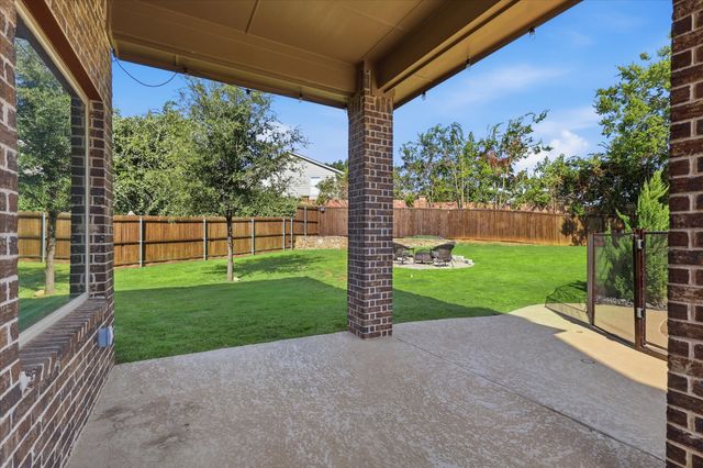 1327 Savona Lane, Lewisville, TX 75077
