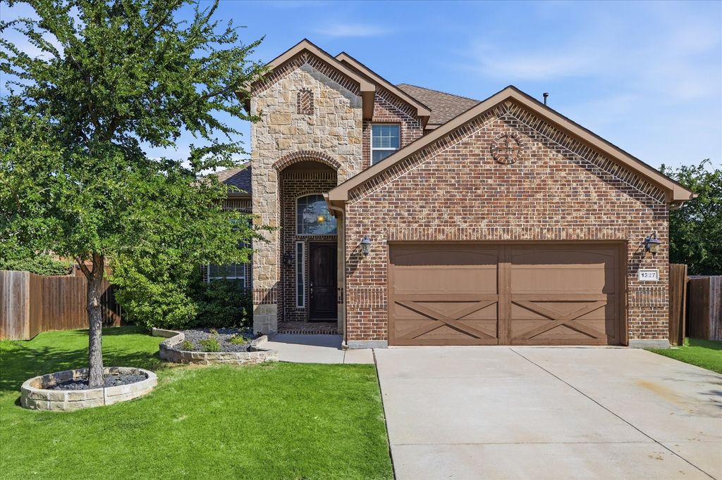 1327 Savona Lane, Lewisville, TX 75077
