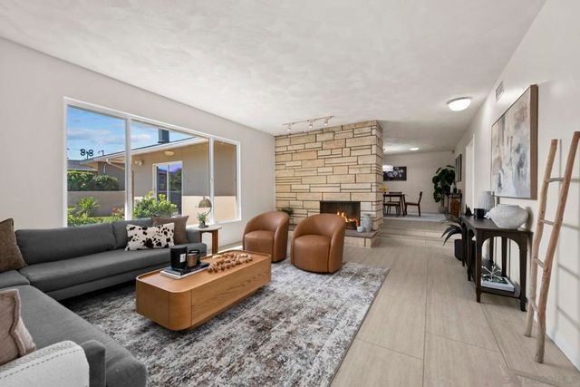 1261 Catalina, San Diego, CA 92107