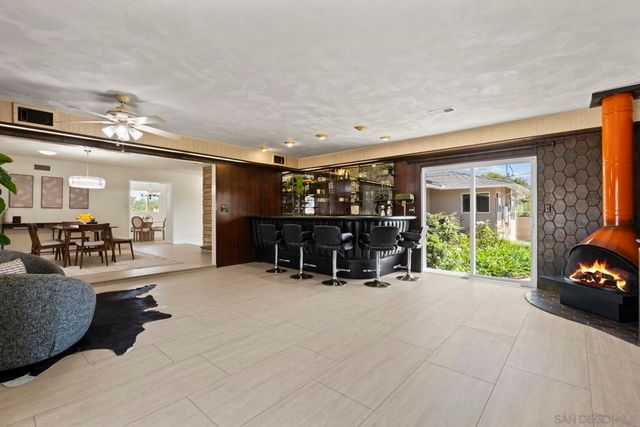 1261 Catalina, San Diego, CA 92107