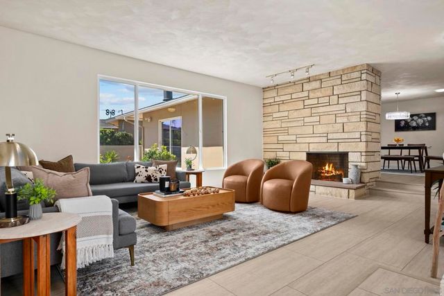1261 Catalina, San Diego, CA 92107