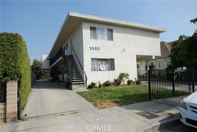 1465 W 25th, Los Angeles, CA 90007