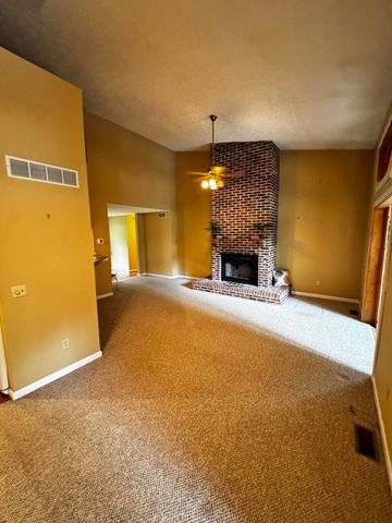 491 N Homestead Lane, Lancaster, KY 40444