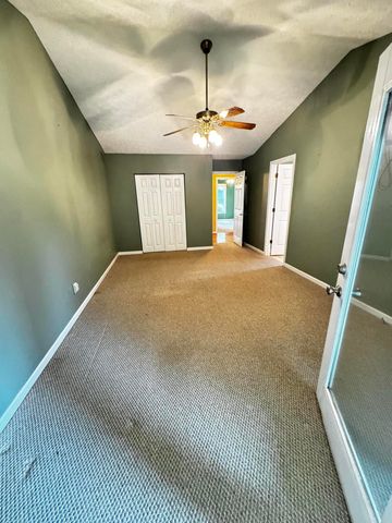 491 N Homestead Lane, Lancaster, KY 40444