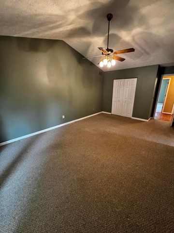 491 N Homestead Lane, Lancaster, KY 40444