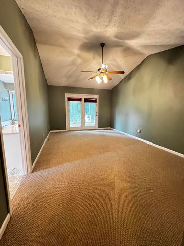 491 N Homestead Lane, Lancaster, KY 40444
