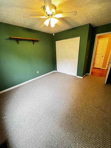 491 N Homestead Lane, Lancaster, KY 40444