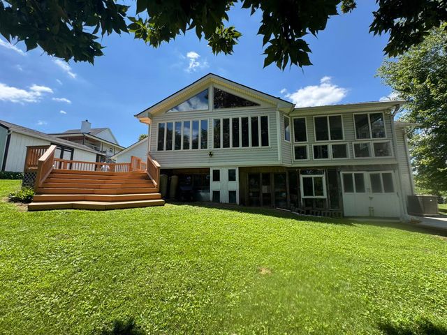 491 N Homestead Lane, Lancaster, KY 40444