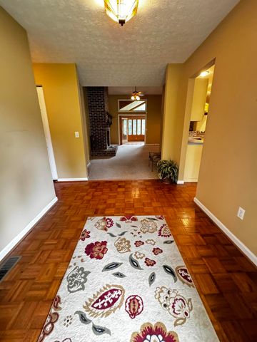 491 N Homestead Lane, Lancaster, KY 40444