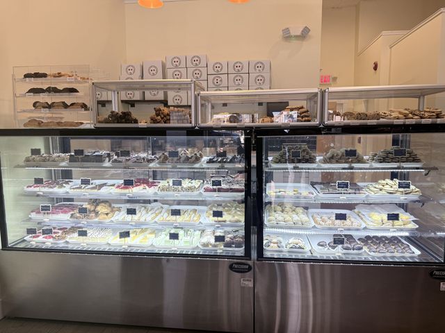 1234 Bakers Delight St, Winthrop, MA 02152