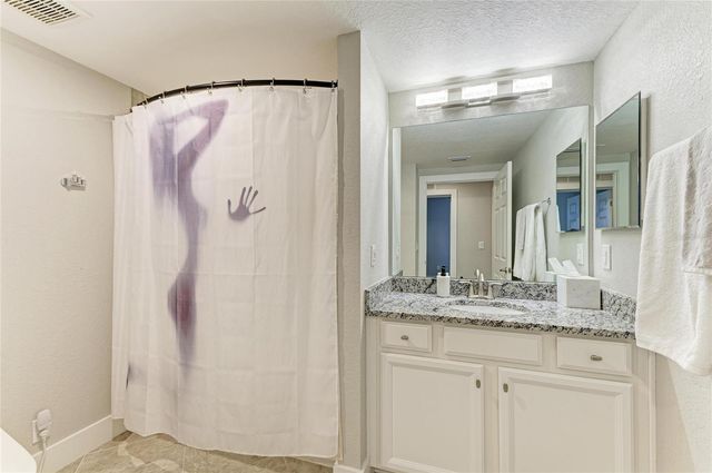 5916 WAKE FOREST RUN 104, Bradenton, FL 34211