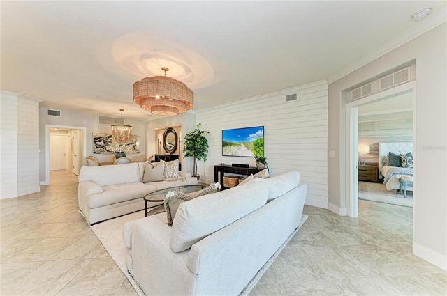 5916 WAKE FOREST RUN 104, Bradenton, FL 34211