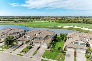 5916 WAKE FOREST RUN 104, Bradenton, FL 34211