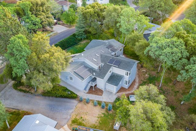 23493 Rolling Hills Ct, Auburn, CA 95602