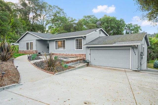 23493 Rolling Hills Ct, Auburn, CA 95602