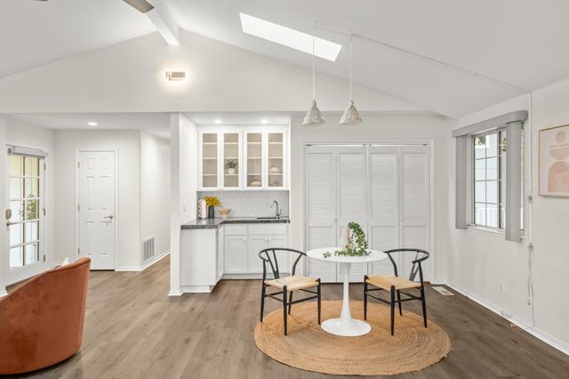 23493 Rolling Hills Ct, Auburn, CA 95602