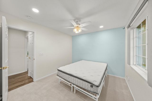 23493 Rolling Hills Ct, Auburn, CA 95602