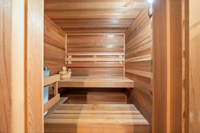 23493 Rolling Hills Ct, Auburn, CA 95602