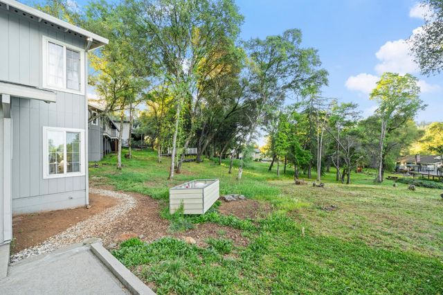 23493 Rolling Hills Ct, Auburn, CA 95602