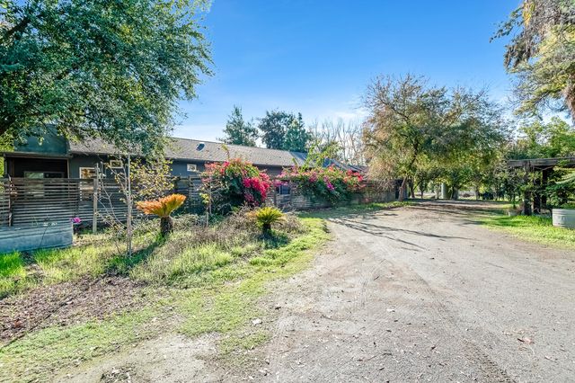 31361 Palm Drive, Exeter, CA 93221