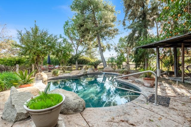 31361 Palm Drive, Exeter, CA 93221