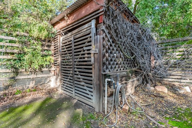 31361 Palm Drive, Exeter, CA 93221