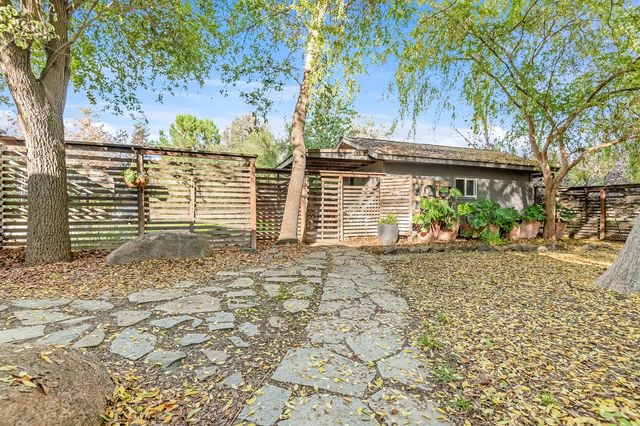 31361 Palm Drive, Exeter, CA 93221