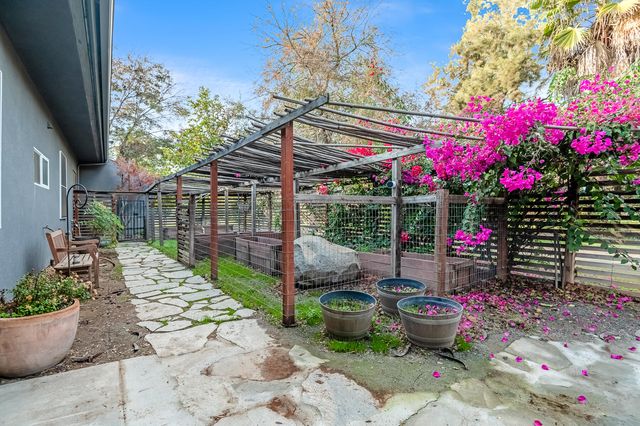 31361 Palm Drive, Exeter, CA 93221