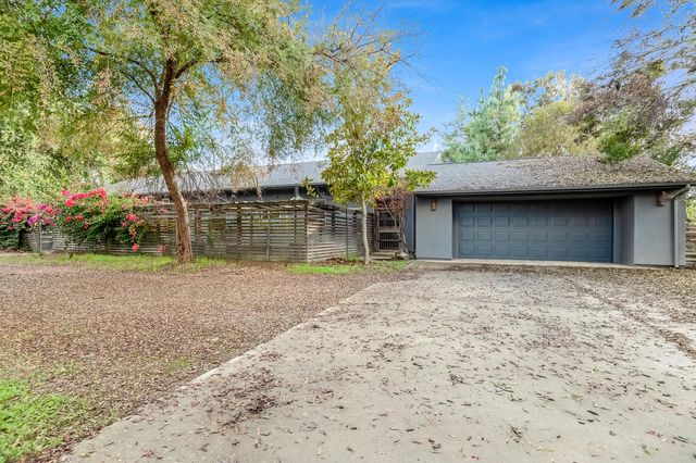 31361 Palm Drive, Exeter, CA 93221
