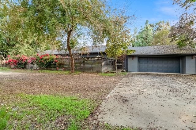 31361 Palm Drive, Exeter, CA 93221