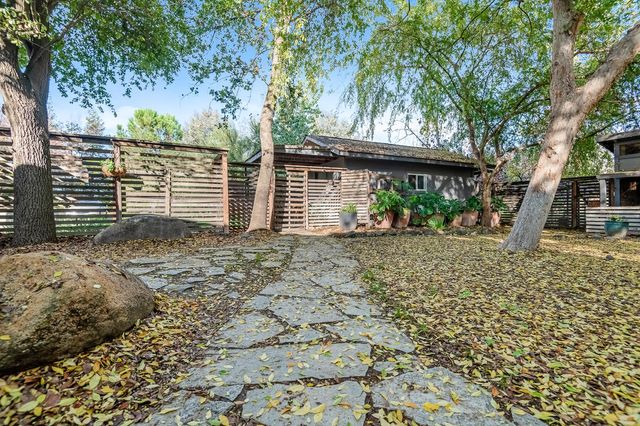 31361 Palm Drive, Exeter, CA 93221