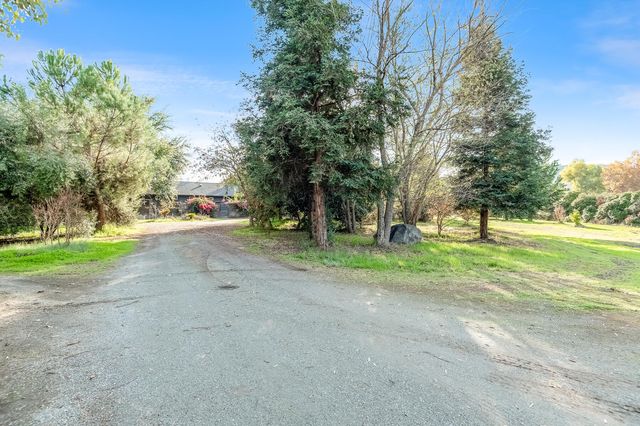 31361 Palm Drive, Exeter, CA 93221