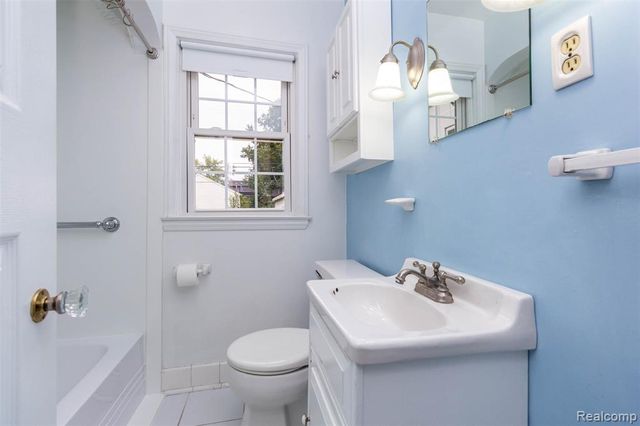 2800 Cummings Avenue, Berkley, MI 48072