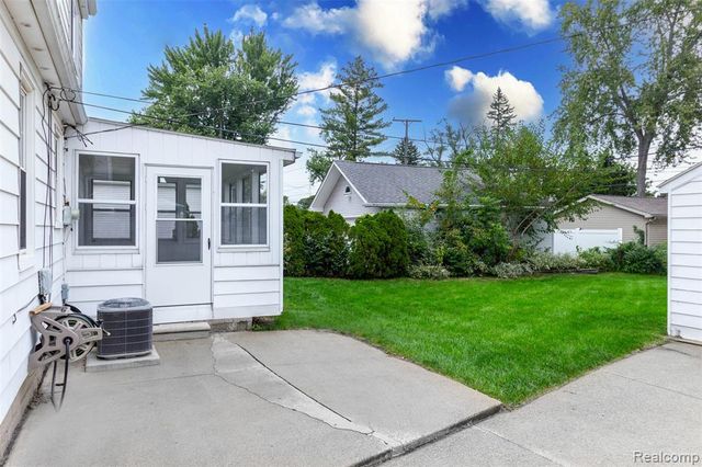 2800 Cummings Avenue, Berkley, MI 48072