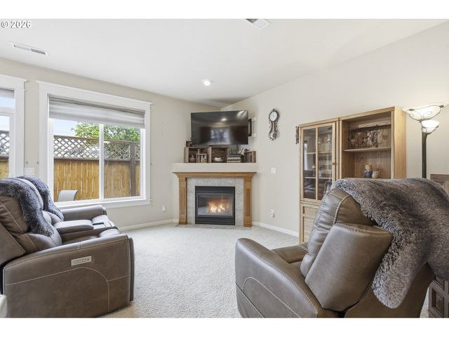 5029 Sw Wentworth Ter, Beaverton, OR 97078