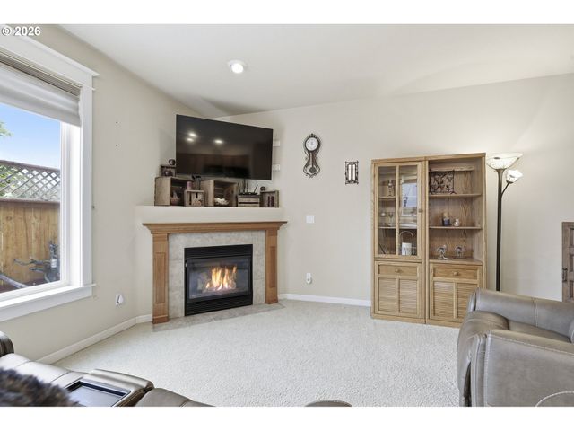 5029 Sw Wentworth Ter, Beaverton, OR 97078