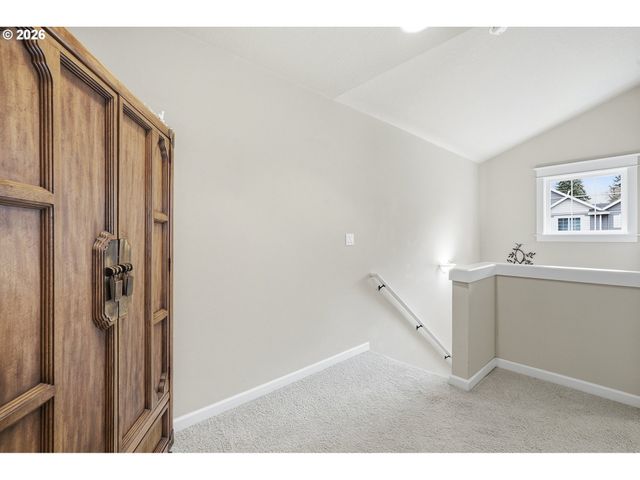 5029 Sw Wentworth Ter, Beaverton, OR 97078