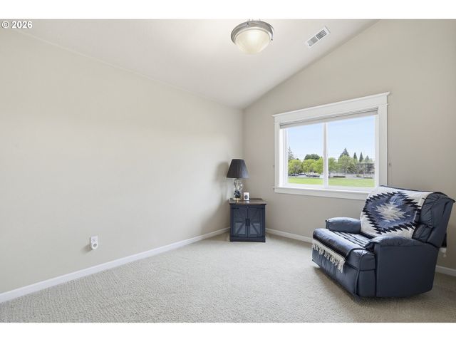 5029 Sw Wentworth Ter, Beaverton, OR 97078