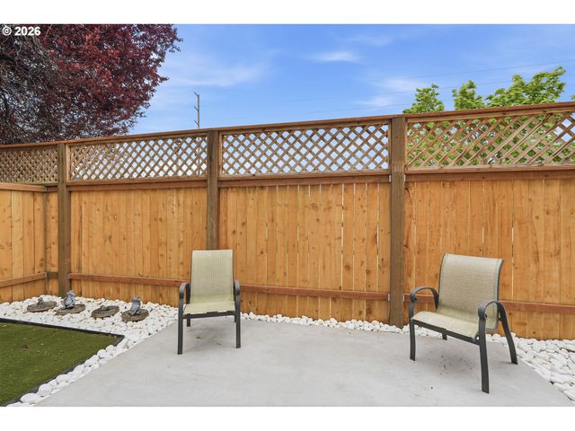 5029 Sw Wentworth Ter, Beaverton, OR 97078