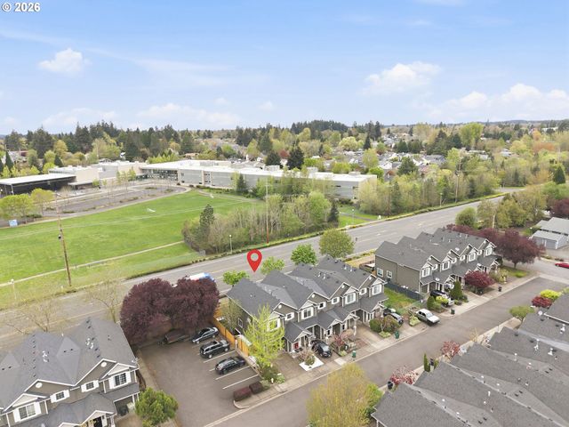 5029 Sw Wentworth Ter, Beaverton, OR 97078