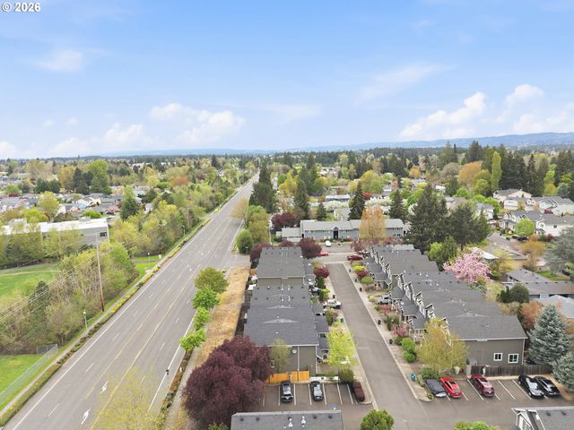 5029 Sw Wentworth Ter, Beaverton, OR 97078