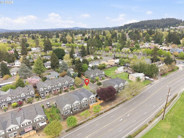 5029 Sw Wentworth Ter, Beaverton, OR 97078