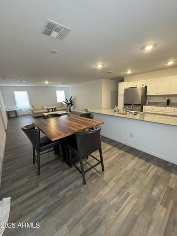 7942 S JOHN JACOB ASTOR Avenue, Casa Grande, AZ 85193