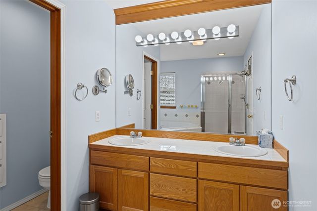 22116 99th Place S, Kent, WA 98031