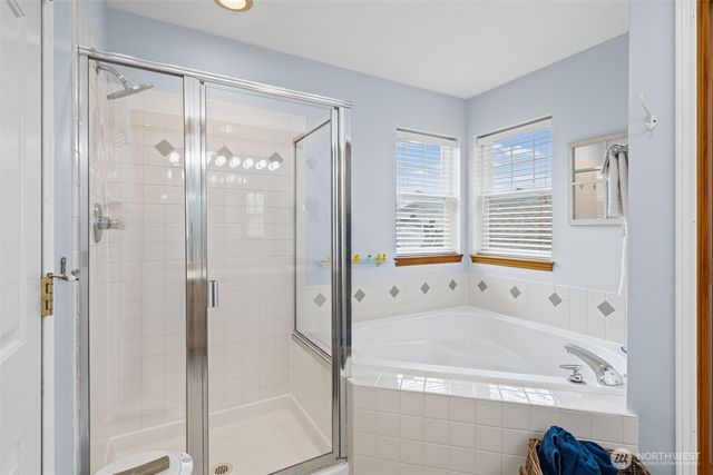 22116 99th Place S, Kent, WA 98031